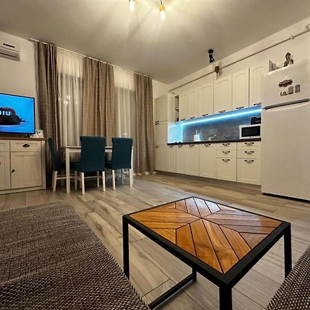 Best Apartment Mamaia Nord Năvodari Exterior foto